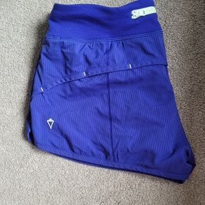 Ivivva shorts size 14